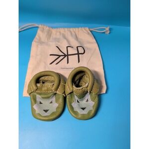 Freshly Picked Wolf  Leather Moccasins Baby Size 1 Green
